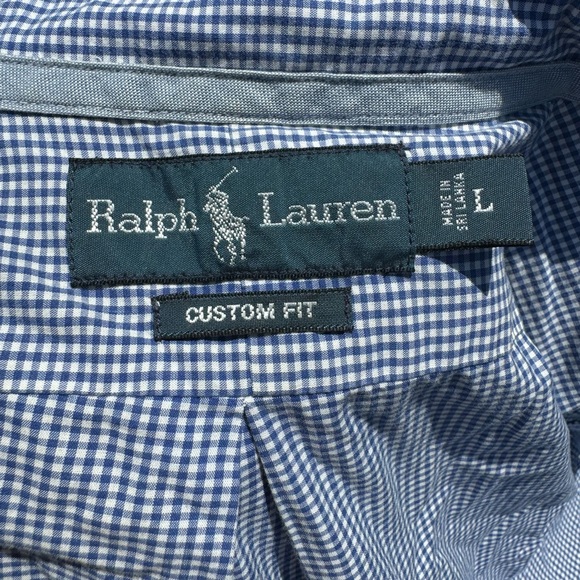 Long sleeve Ralph Lauren dress shirt. Size Large. - Picture 2 of 3